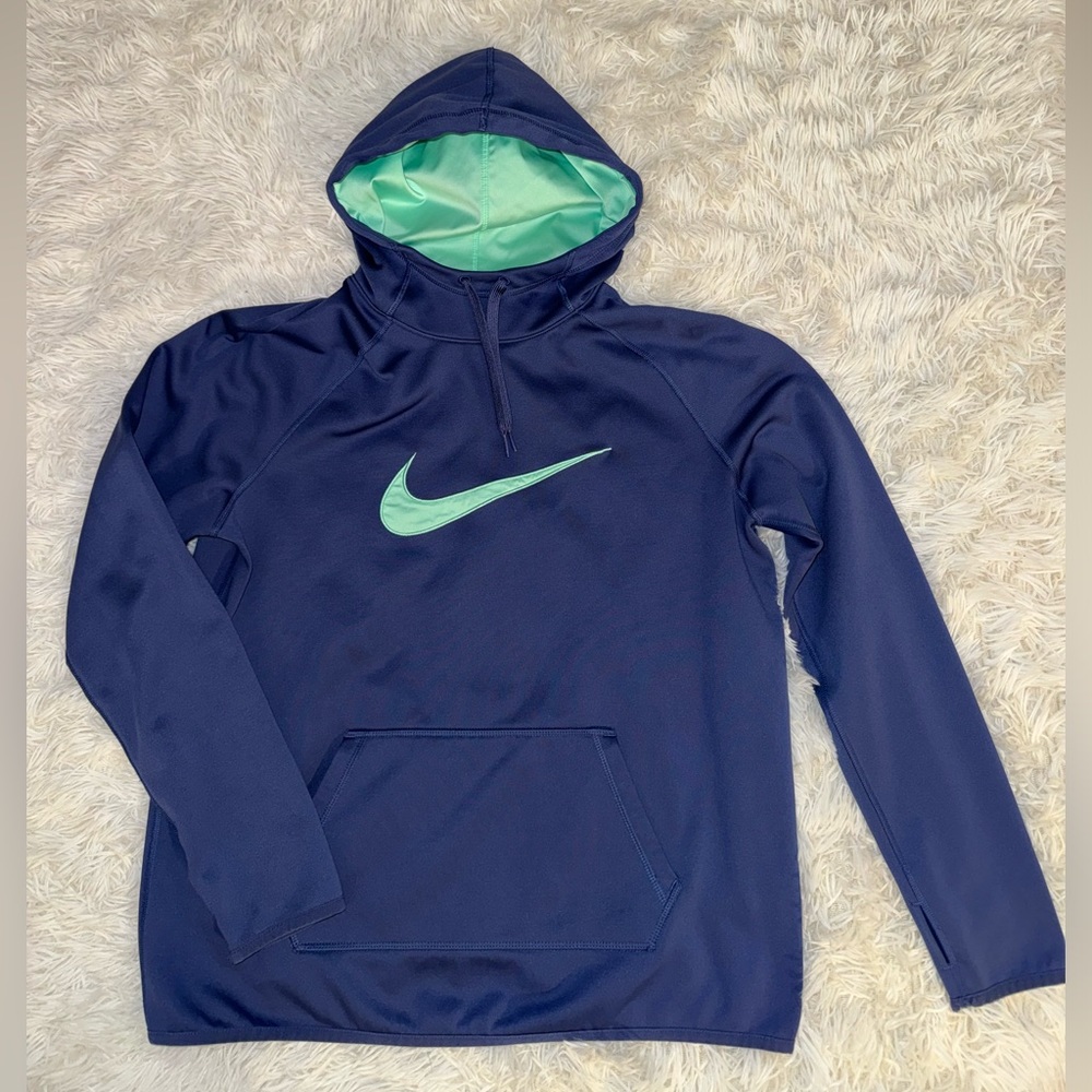 NWOT Nike Hoodie